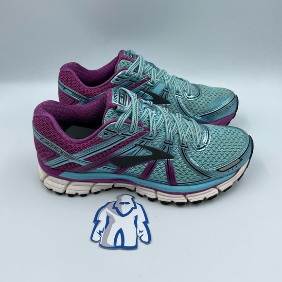 Brooks Shoes - Brooks Adrenaline GTS 17 Iceland Running Shoes Iceland Women’s Sz 7.5